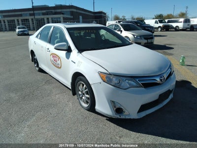 TOYOTA CAMRY XLE HYBRID 2012