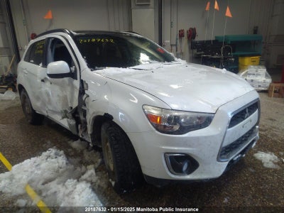 MITSUBISHI RVR 2013