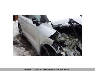 MITSUBISHI OUTLANDER 2024