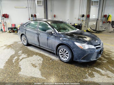 TOYOTA CAMRY 2015