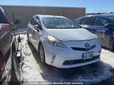 TOYOTA PRIUS V 2012