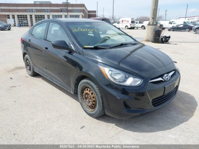 HYUNDAI ACCENT 2012