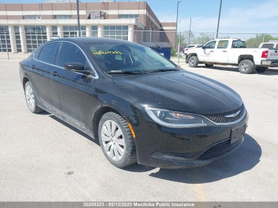 CHRYSLER 200 2015