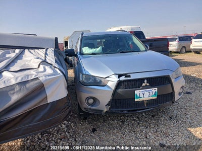 MITSUBISHI OUTLANDER 2011