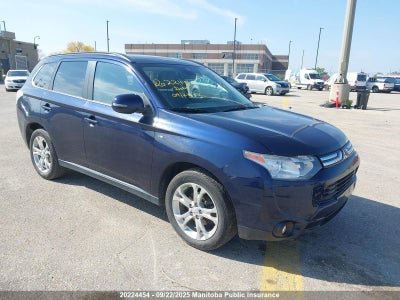 MITSUBISHI OUTLANDER 2014