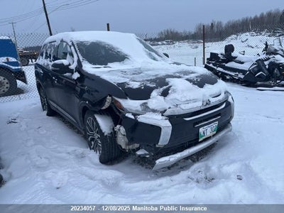 MITSUBISHI OUTLANDER 2017