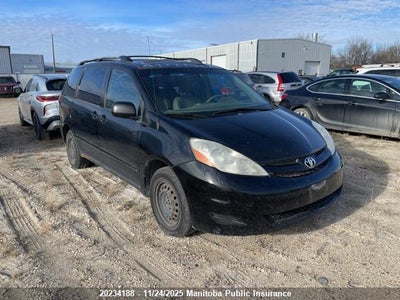TOYOTA SIENNA 2009