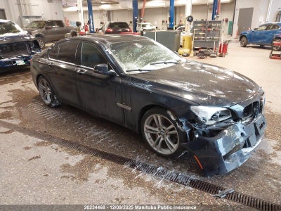 BMW 7 SERIES 2013