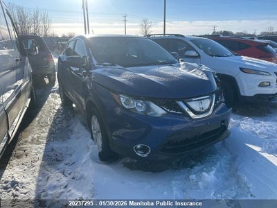 NISSAN QASHQAI 2019