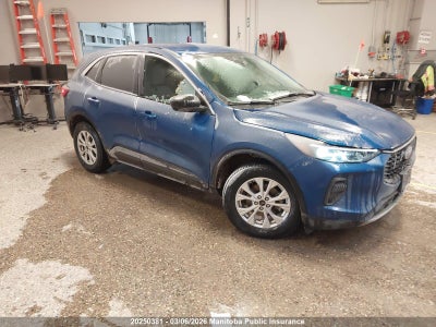 FORD ESCAPE 2023