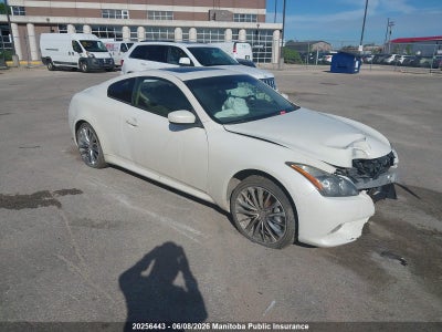 INFINITI Q60 2015