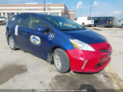 TOYOTA PRIUS V 2014