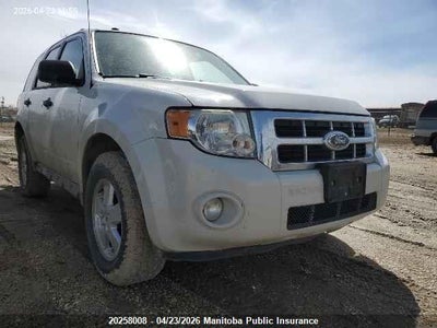 FORD ESCAPE LIMITED V6 2011