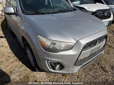 MITSUBISHI RVR 2013