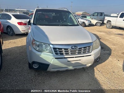 SUBARU FORESTER 2.5 X 2012