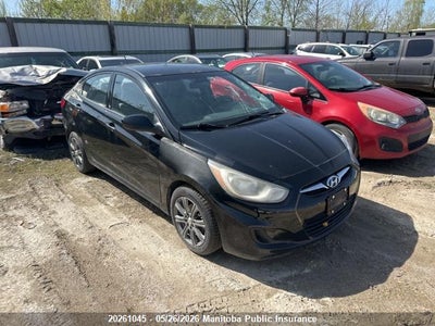 HYUNDAI ACCENT 2013