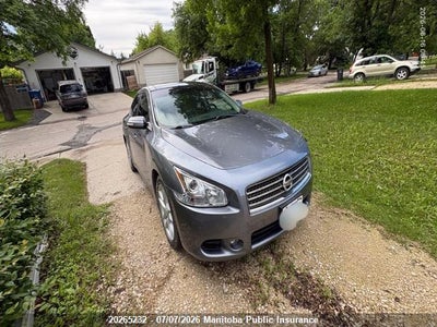 NISSAN MAXIMA 2010