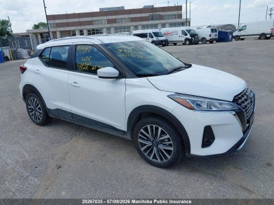 NISSAN KICKS PLAY 2025