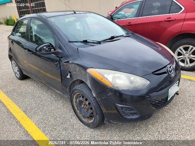MAZDA 2 2012