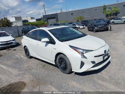 TOYOTA PRIUS 2017