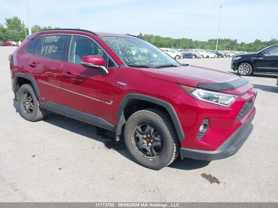 TOYOTA RAV4 XLE 2021