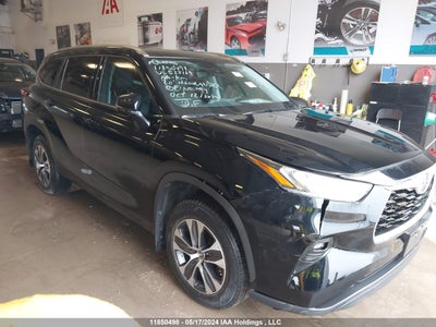 TOYOTA HIGHLANDER 2020