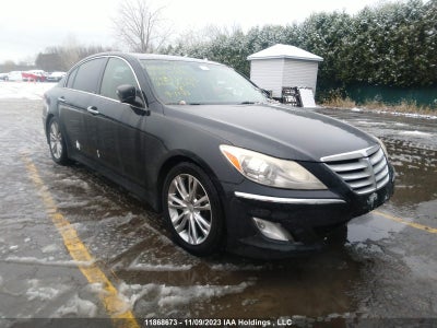 HYUNDAI GENESIS 2013