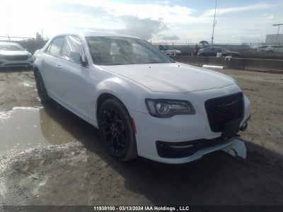 CHRYSLER 300 2023