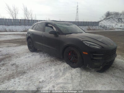 PORSCHE MACAN 2017