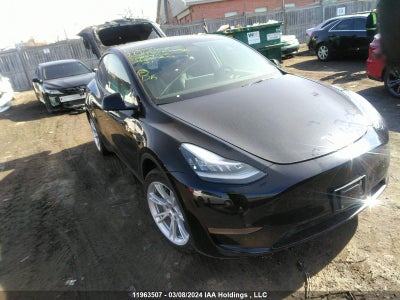 TESLA MODEL Y 2021