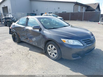 TOYOTA CAMRY 2010