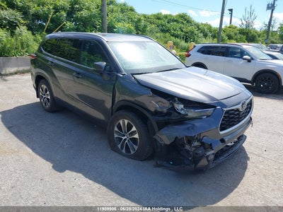 TOYOTA HIGHLANDER 2022