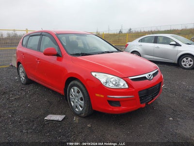 HYUNDAI ELANTRA TOURING 2011