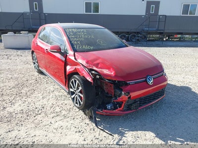 VOLKSWAGEN GOLF GTI 2023