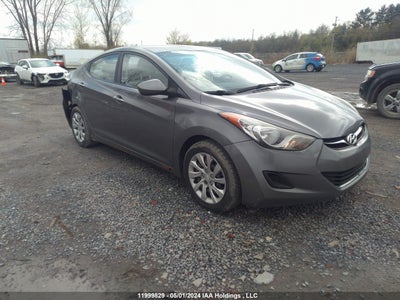 HYUNDAI ELANTRA 2011