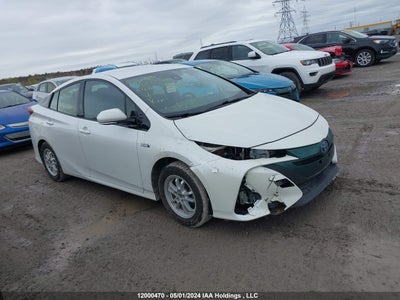 TOYOTA PRIUS PRIME 2017
