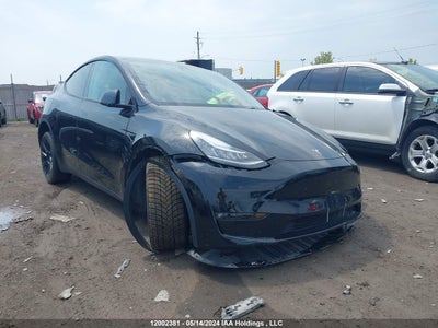 TESLA MODEL Y 2022