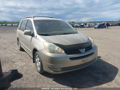 TOYOTA SIENNA 2005