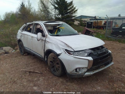 MITSUBISHI OUTLANDER 2018