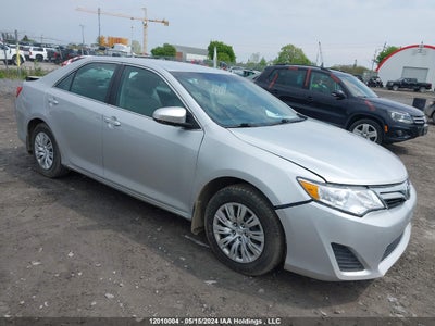 TOYOTA CAMRY 2014