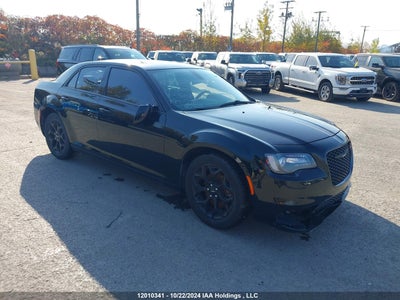 CHRYSLER 300 2017