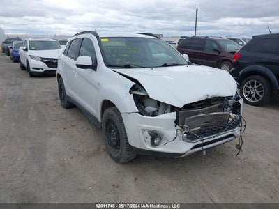 MITSUBISHI RVR 2014