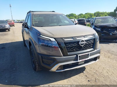 NISSAN PATHFINDER 2023