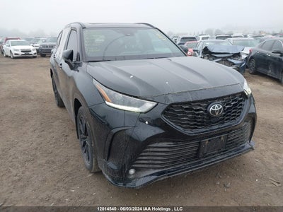 TOYOTA HIGHLANDER 2022