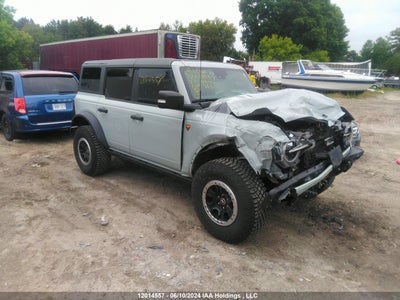FORD BRONCO 2022