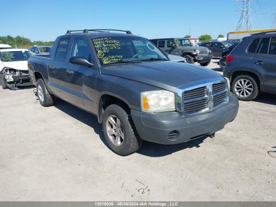DODGE DAKOTA 2005