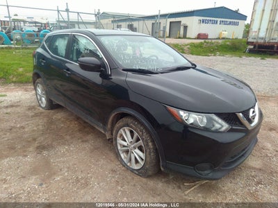 NISSAN QASHQAI 2017