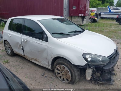 VOLKSWAGEN GOLF 2011