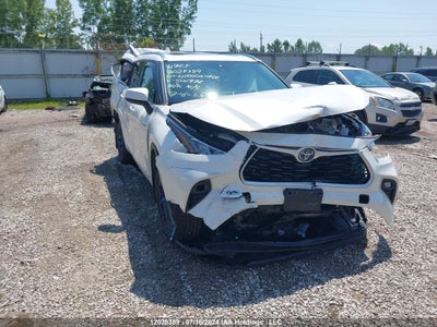 TOYOTA HIGHLANDER 2020