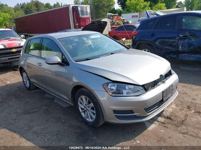 VOLKSWAGEN GOLF 2016